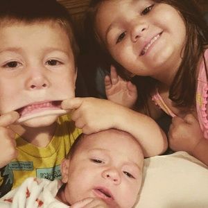 Meet your Posher, Nicole